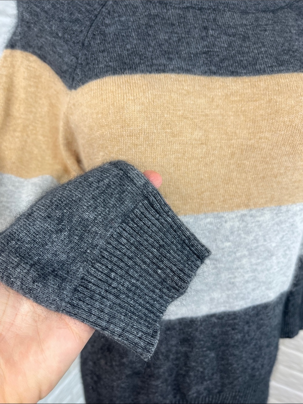 FENN WRIGHT MANSON ANGORA BLEND COLORBLOCK STRIPE SWEATER SZ MD - Picture 2 of 12